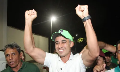 
          Imagem ilustrativa da imagem Tribuna Notícias 1ª Edição vai entrevistar Weverson Meireles nesta segunda
          