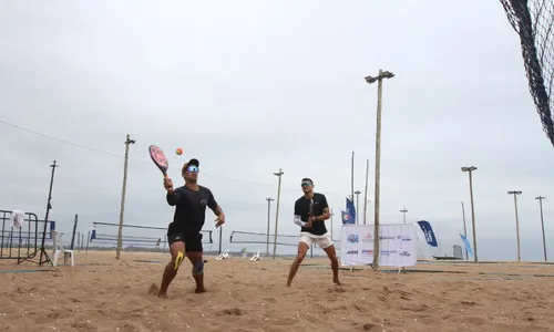 
          Imagem ilustrativa da imagem Vitória vai sediar Mundial de Beach Tennis
          