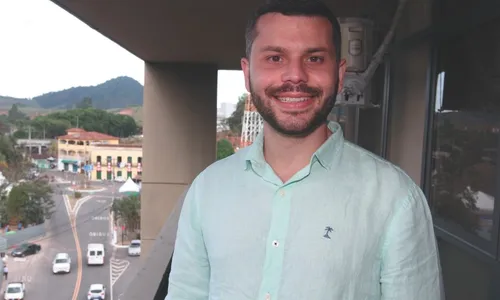 
          Imagem ilustrativa da imagem Wanderson Bueno é reeleito prefeito de Viana
          