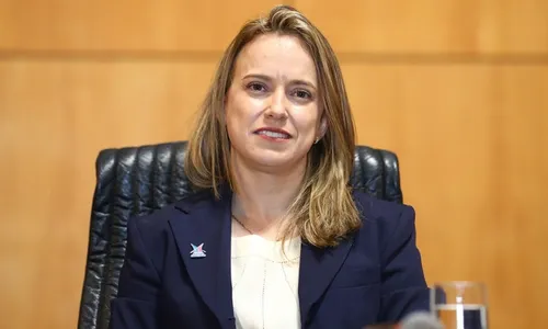 
          Imagem ilustrativa da imagem Weverson Meireles anuncia dois economistas
          