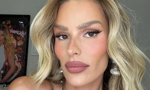 
          Imagem ilustrativa da imagem Yasmin Brunet se irrita com críticas sobre aparência e faz ameaça a médicos
          