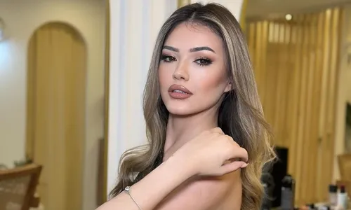 
          Imagem ilustrativa da imagem YouTuber morre aos 26 anos após cair de seu apartamento na Turquia
          