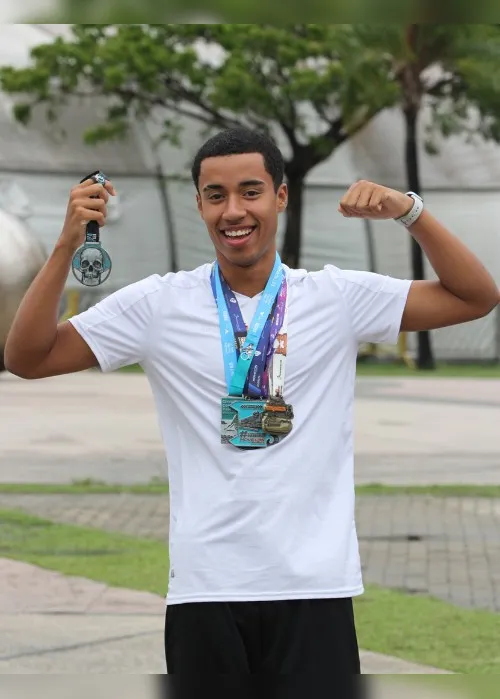 Imagem ilustrativa da imagem “Corrida de rua me ajuda contra a timidez”, diz jovem que convive com a gagueira