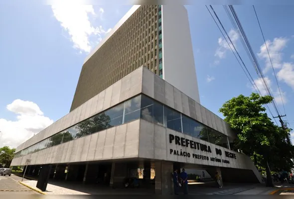 Estacionamento da PCR é um dos locais que estarão à disposição do público