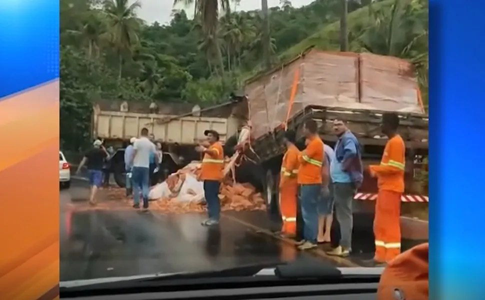 Imagem ilustrativa da imagem Acidentes no Espírito Santo deixam um homem morto e outro ferido