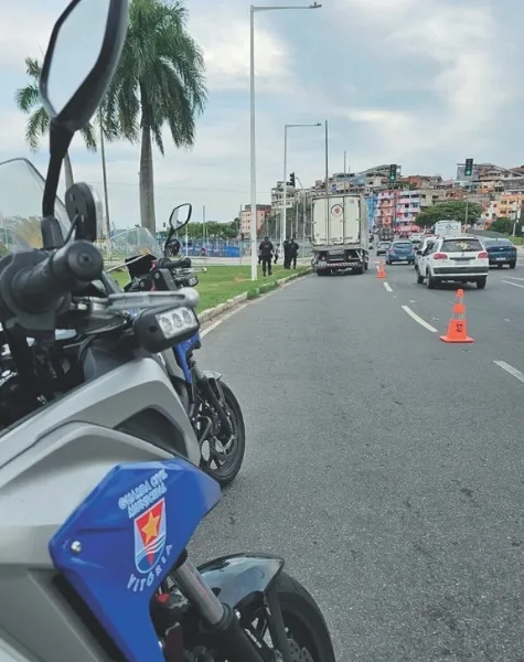 Imagem ilustrativa da imagem Blitze da Guarda de Vitória: mais de 500 multados após recusar teste do bafômetro