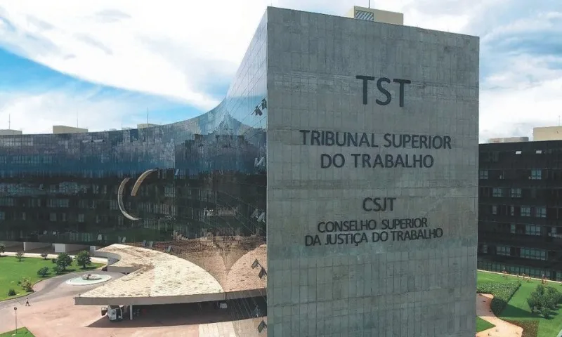 Imagem ilustrativa da imagem Decisão do TST: Reforma trabalhista vale para todos os empregados