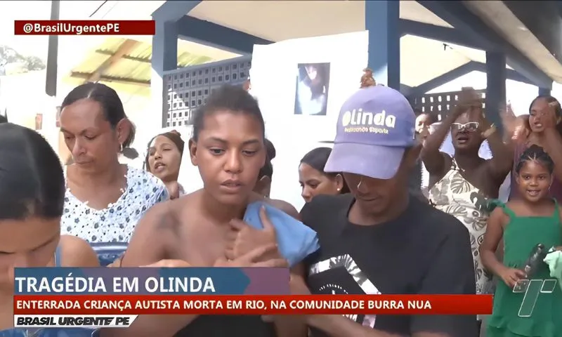 Imagem ilustrativa da imagem A difícil vida de Jean, garotinho de 5 anos que morreu afogado no Rio Beberibe