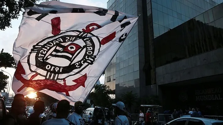 Imagem ilustrativa da imagem Corinthians: afastamento de presidente do Conselho Deliberativo pega dirigentes de surpresa
