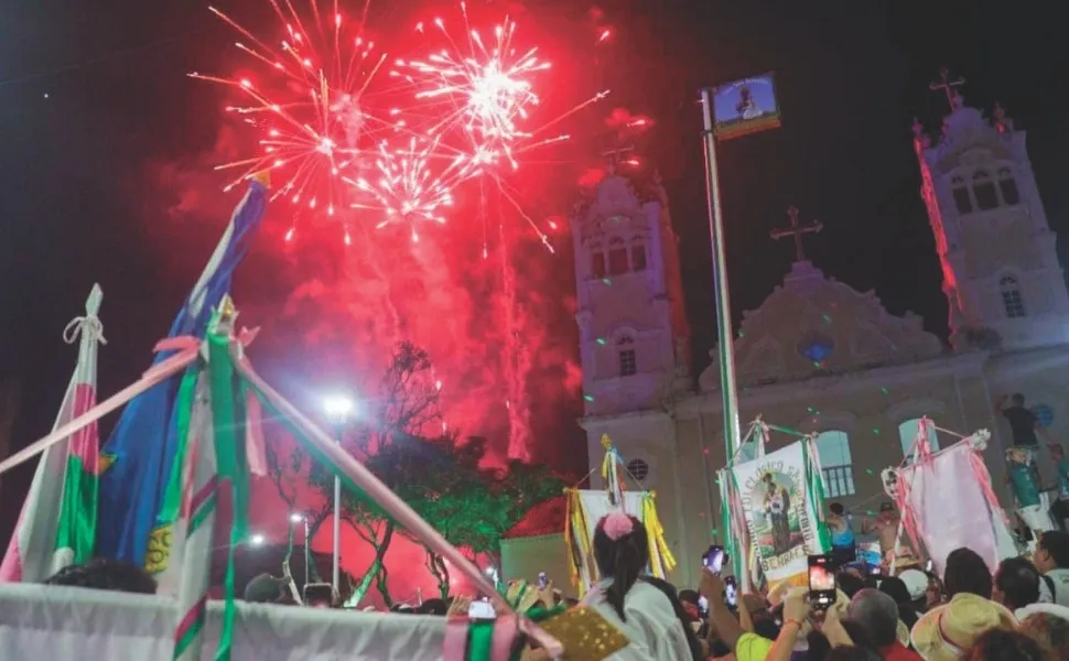 Imagem ilustrativa da imagem Missas e congo na Festa de São Benedito, em Serra-Sede