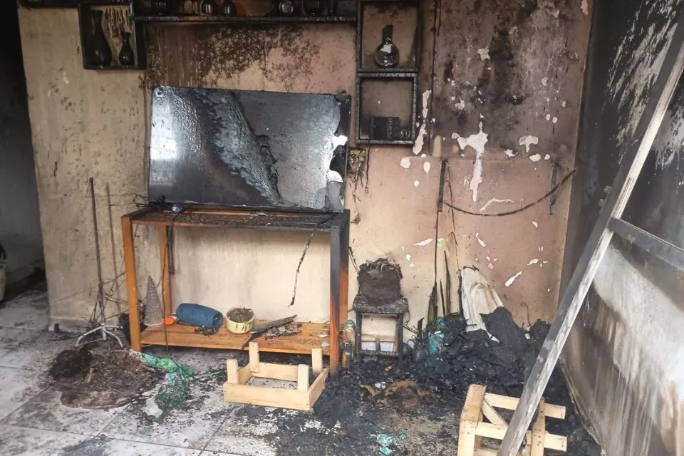 Imagem ilustrativa da imagem Morre no HR jovem que teve casa na Muribeca incendiada por vizinhos