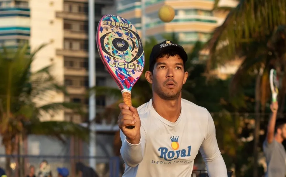 Imagem ilustrativa da imagem Mundial de Beach Tennis começa nesta quinta na Praia de Camburi