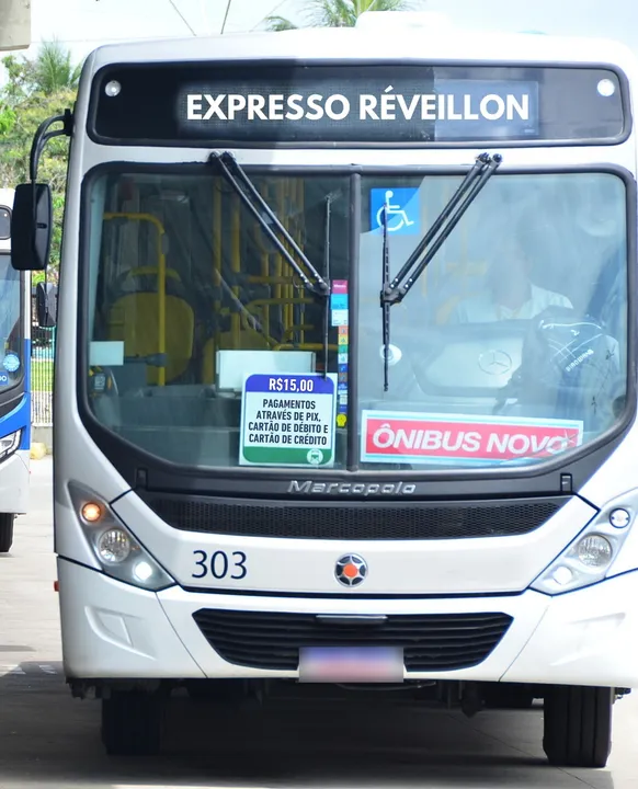 Imagem ilustrativa da imagem Veja os horários e locais dos ônibus expressos para o show de Roberto Carlos