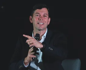 Imagem ilustrativa da imagem Arnaldinho bate o martelo e chega ao PSDB