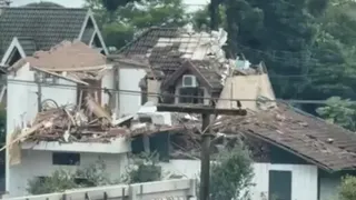 Imagem ilustrativa da imagem 'Parecia um raio', diz testemunha de queda de avião em Gramado (RS)