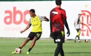 Imagem ilustrativa da imagem Flamengo vence Maricá em jogo-treino na preparação para o Carioca