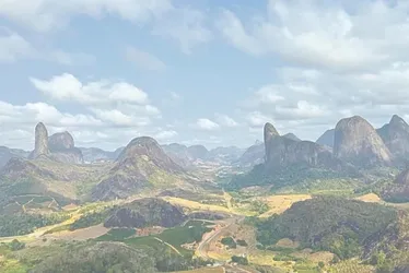 Imagem ilustrativa da imagem 5 destinos para visitar no Espírito Santo em 2025
