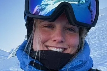 Imagem ilustrativa da imagem Atleta olímpica do snowboard morre após avalanche em resort na Suíça
