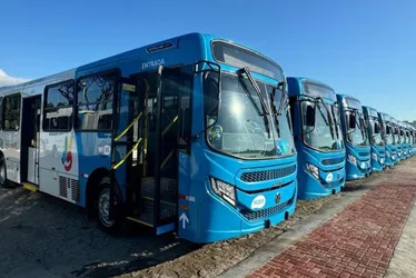 Imagem ilustrativa da imagem Grande Vitória terá programação especial de ônibus durante o carnaval