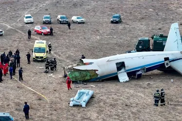 Imagem ilustrativa da imagem Avião da Embraer foi abatido por míssil russo, dizem investigadores