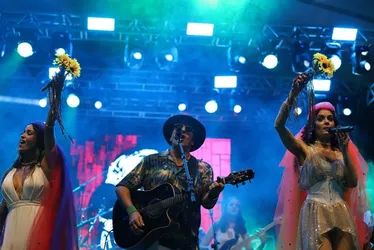Imagem ilustrativa da imagem Banda Blitz faz show de graça na Praia de Camburi