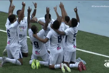 Imagem ilustrativa da imagem Botafogo joga com um a mais por 80 minutos, mas perde do caçula Maricá
