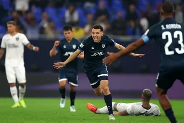 Imagem ilustrativa da imagem Botafogo leva 3 do Pachuca e se despede da Copa Intercontinental na estreia
