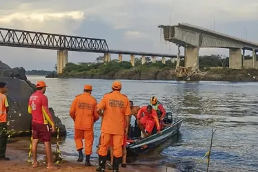 Imagem ilustrativa da imagem Chega a oito o número de mortes confirmadas após queda de ponte