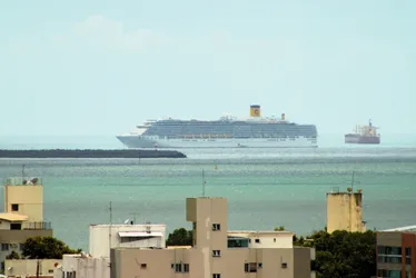Imagem ilustrativa da imagem Cruzeiro faz parada de emergência em Vitória após passageira passar mal