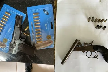 Imagem ilustrativa da imagem Duas pessoas são presas por porte ilegal de armas no Sul do ES