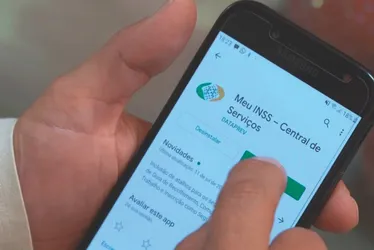 Imagem ilustrativa da imagem INSS vai avisar pelo WhatsApp 1 milhão de aposentados que podem pedir devolução