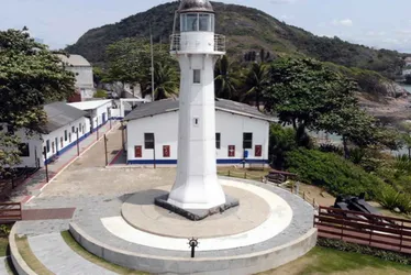 Imagem ilustrativa da imagem ​Farol Santa Luzia reabre para visitação após reformas estruturantes