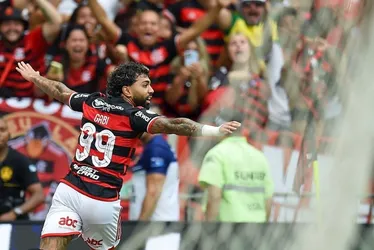 Imagem ilustrativa da imagem Gabigol comemora gol em despedida no Flamengo: "Me tornei imortal, virei uma lenda"