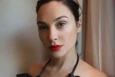 Imagem ilustrativa da imagem Gal Gadot teve coágulo no cérebro durante reta final de 4º gravidez