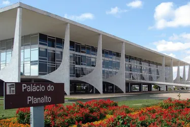 Imagem ilustrativa da imagem Lula sanciona Orçamento de 2025 com dois pequenos vetos
