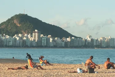 Imagem ilustrativa da imagem Guia para aproveitar atrações em 20 praias do ES