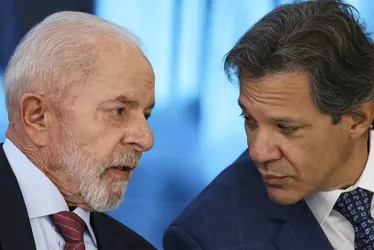 Imagem ilustrativa da imagem Haddad cancela férias e tem reunião com Lula