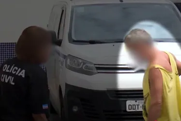 Imagem ilustrativa da imagem Homem é preso após agredir idoso no banheiro de terminal em Vila Velha