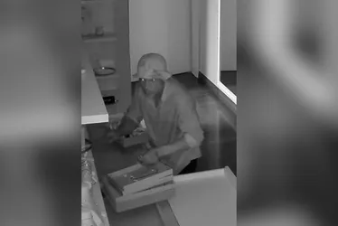 Imagem ilustrativa da imagem Homem tentou invadir minimercado antes de arrombar joalheria em Vitória