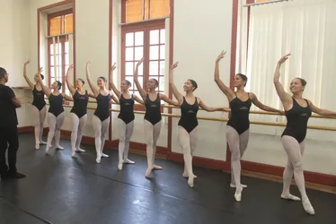 Imagem ilustrativa da imagem Inscrições abertas para aprender dança, música e teatro de graça