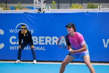 Imagem ilustrativa da imagem João Fonseca acumula oitava vitória consecutiva e vai à semifinal em Camberra