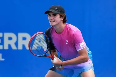 Imagem ilustrativa da imagem João Fonseca vence americano e conquista o Challenger de Camberra