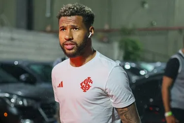 Imagem ilustrativa da imagem Jogador do Inter perde o pai em acidente durante jogo contra o Botafogo