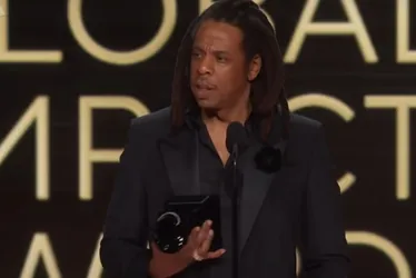 Imagem ilustrativa da imagem Justiça nega pedido de Jay-Z para arquivar acusação de estupro contra menor
