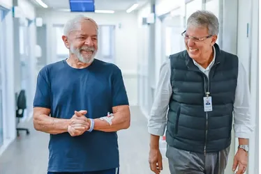 Imagem ilustrativa da imagem Lula recebe alta hospitalar e ficará de repouso em São Paulo até quinta