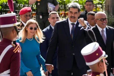Imagem ilustrativa da imagem Maduro toma posse para 3º mandato como presidente, após eleições contestadas