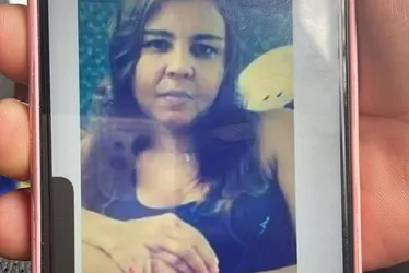 Imagem ilustrativa da imagem Mulher morre eletrocutada em casa em pleno dia do aniversário de 51 anos dela