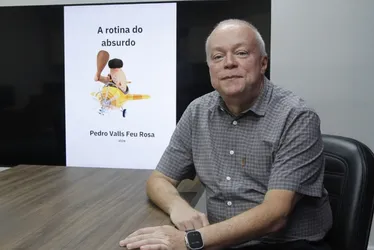Imagem ilustrativa da imagem Novo livro digital com artigos de Feu Rosa