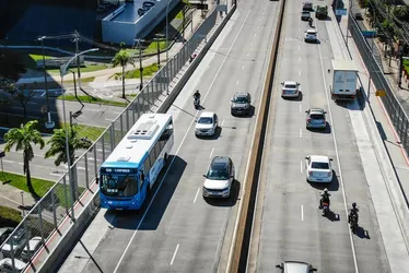 Imagem ilustrativa da imagem Número de acidentes com motocicletas na Terceira Ponte cai 27% em um ano
