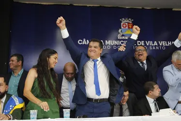 Imagem ilustrativa da imagem Osvaldo Maturano (PRD) é eleito presidente da Câmara de Vila Velha.